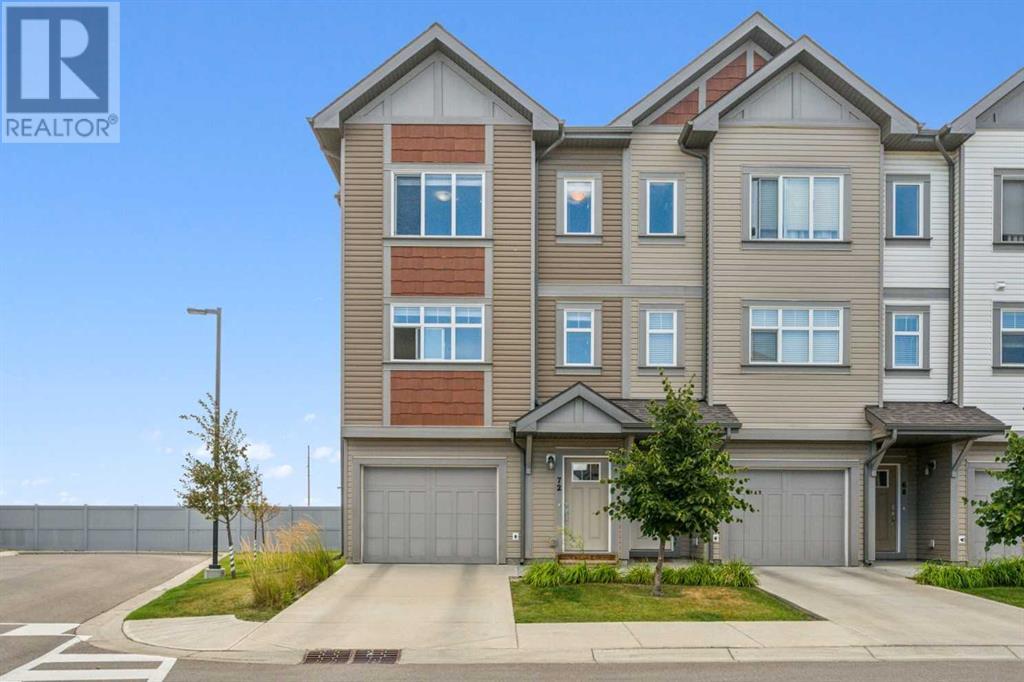 Property at 72 Copperstone Common SE image 2
