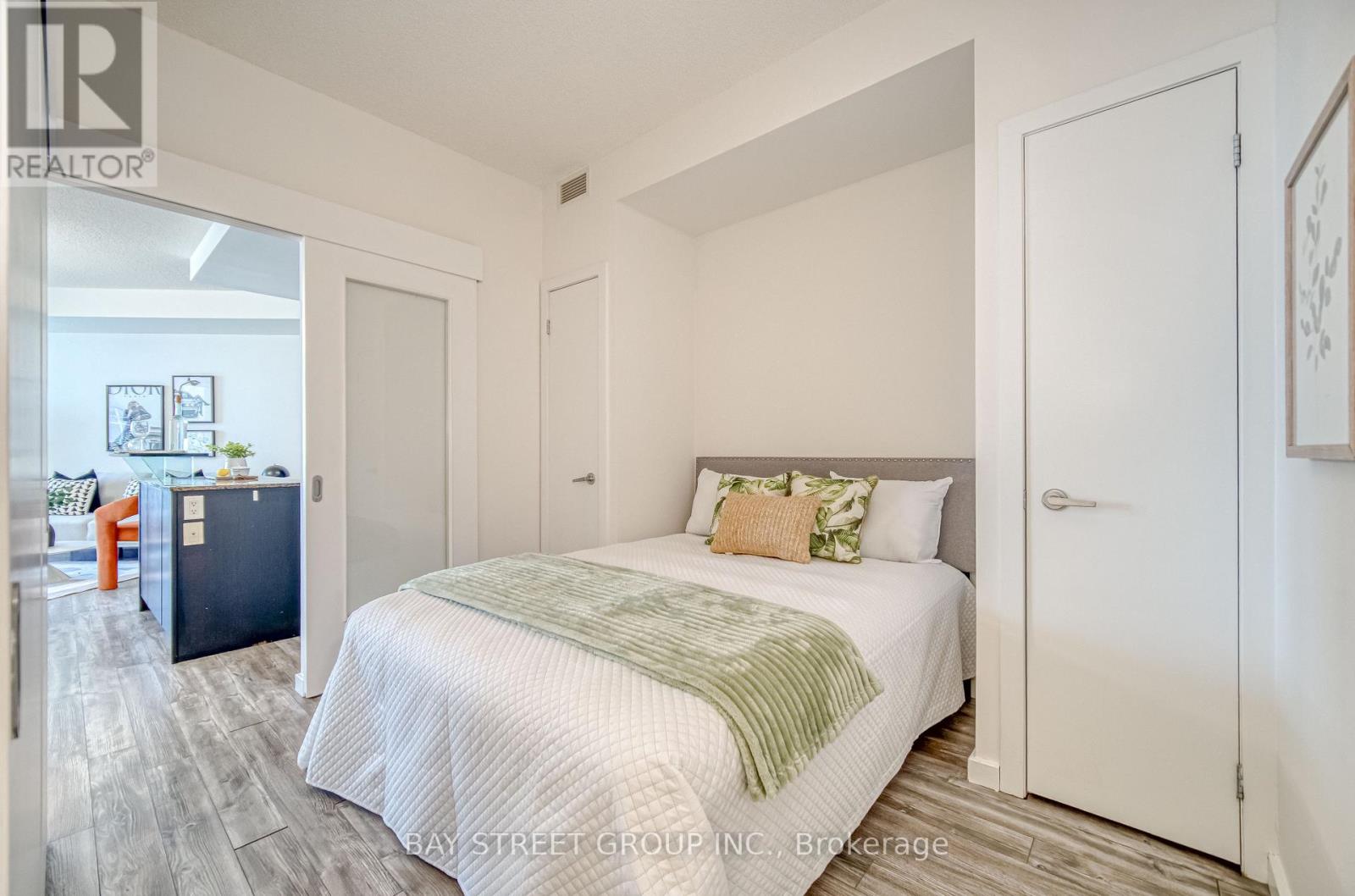 2811 - 8 York Street, Toronto, Ontario  M5J 2Y2 - Photo 24 - C12152891