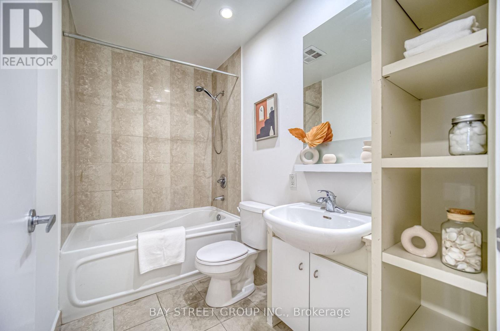 2811 - 8 York Street, Toronto, Ontario  M5J 2Y2 - Photo 26 - C12152891