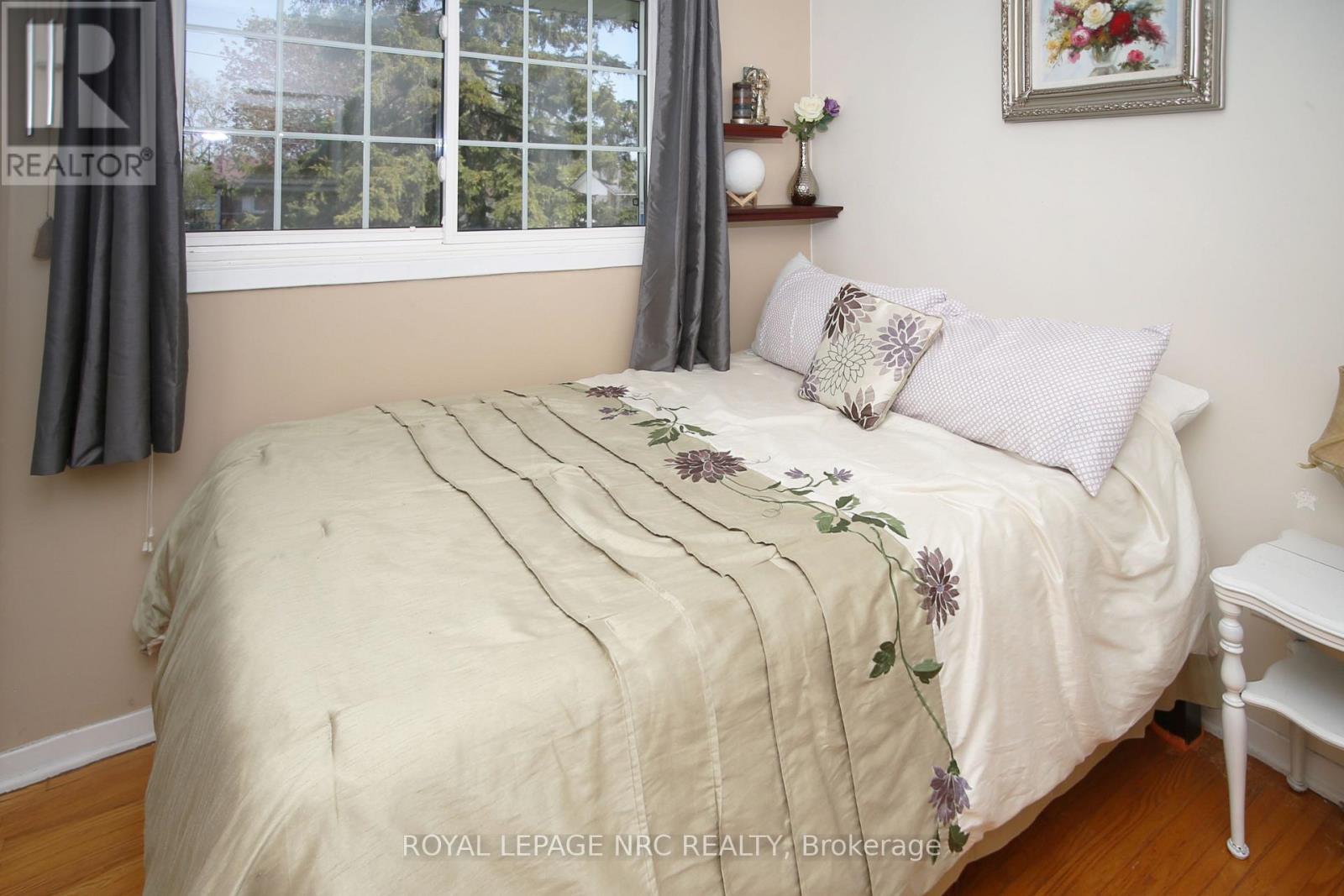 767 Parkdale Avenue, Fort Erie (Crescent Park), Ontario  L2A 5B7 - Photo 22 - X12153085