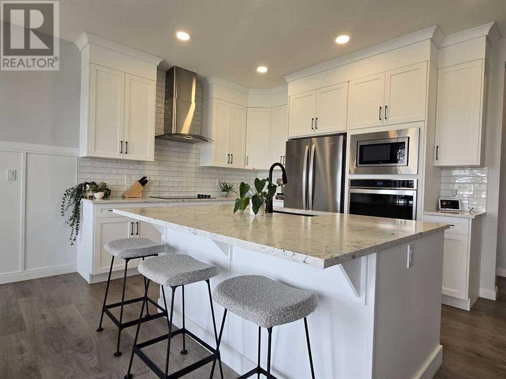 Property at 178 Creekside Way SW image 5