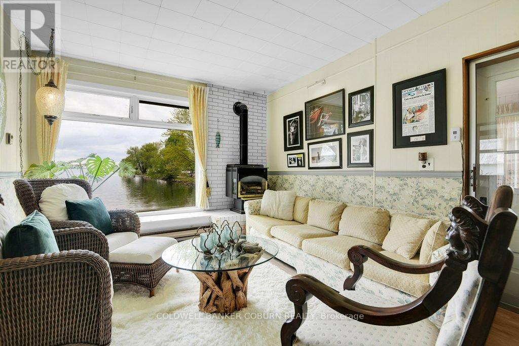 5680 Cherry Street, South Dundas, Ontario  K0C 1X0 - Photo 6 - X12153122