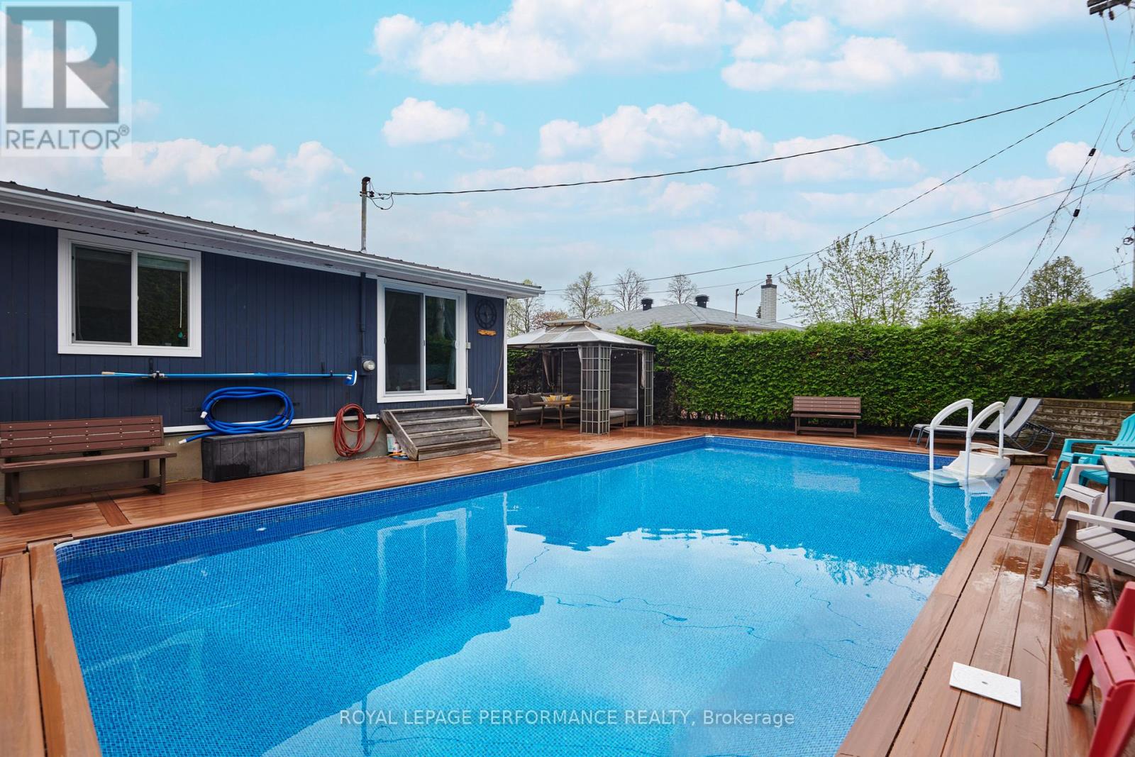 2086 Valley Drive, Ottawa, Ontario  K1G 2P5 - Photo 31 - X12153142
