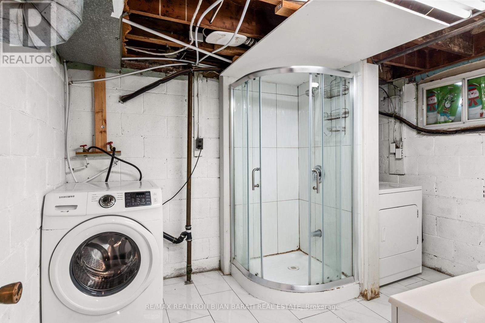 195 Moore Park Avenue, Toronto, Ontario  M2M 1N3 - Photo 14 - C12153135
