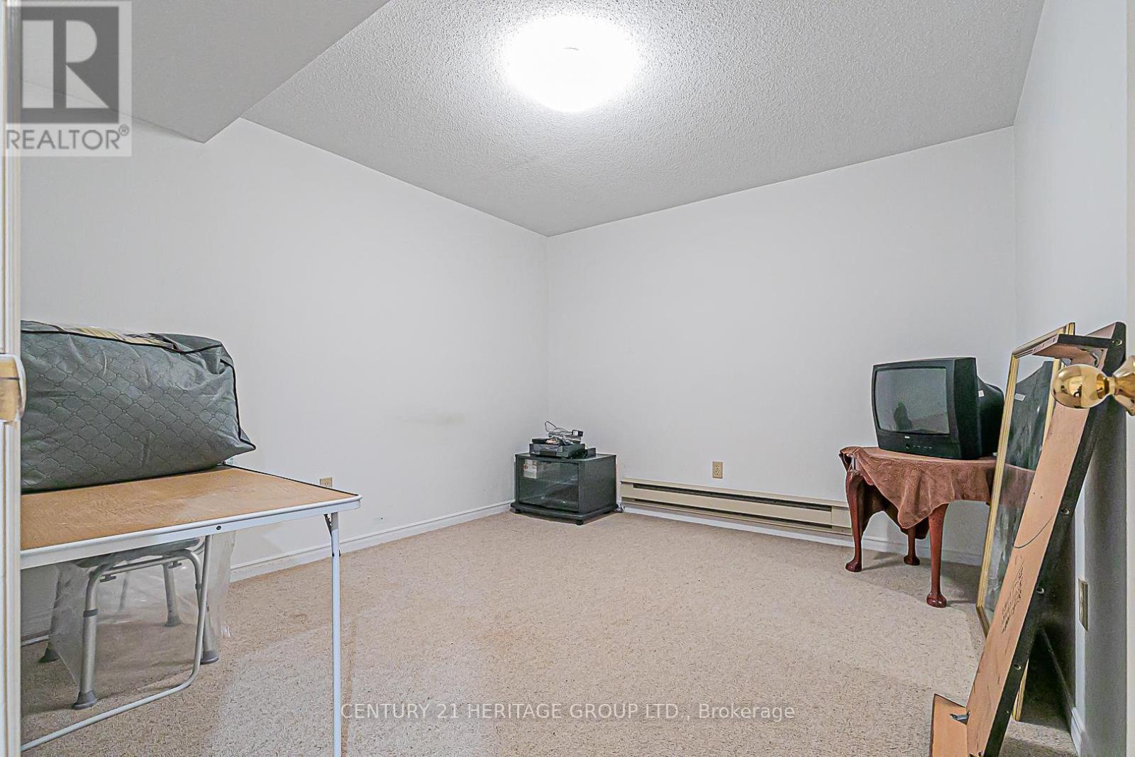 28 Spence Drive, Aurora, Ontario  L4G 5V7 - Photo 25 - N12146733