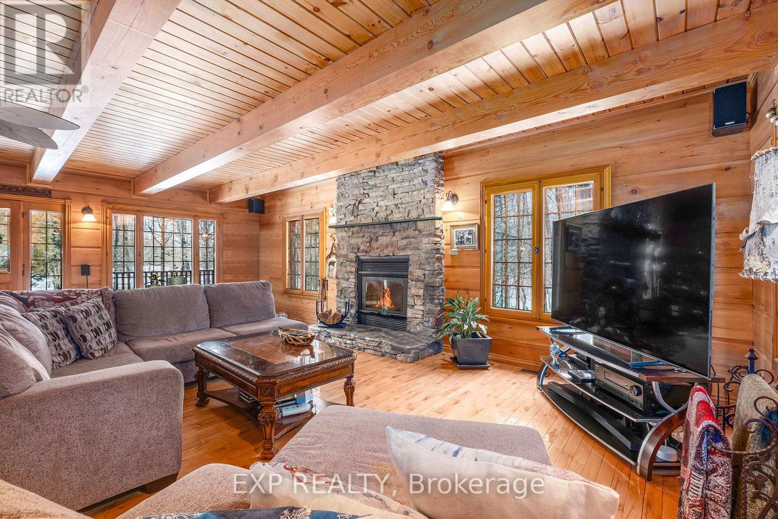 Property at 7925 RESOLUTE WAY image 5