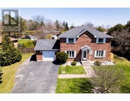 3 BANNISTER Street, Oakland, Ontario