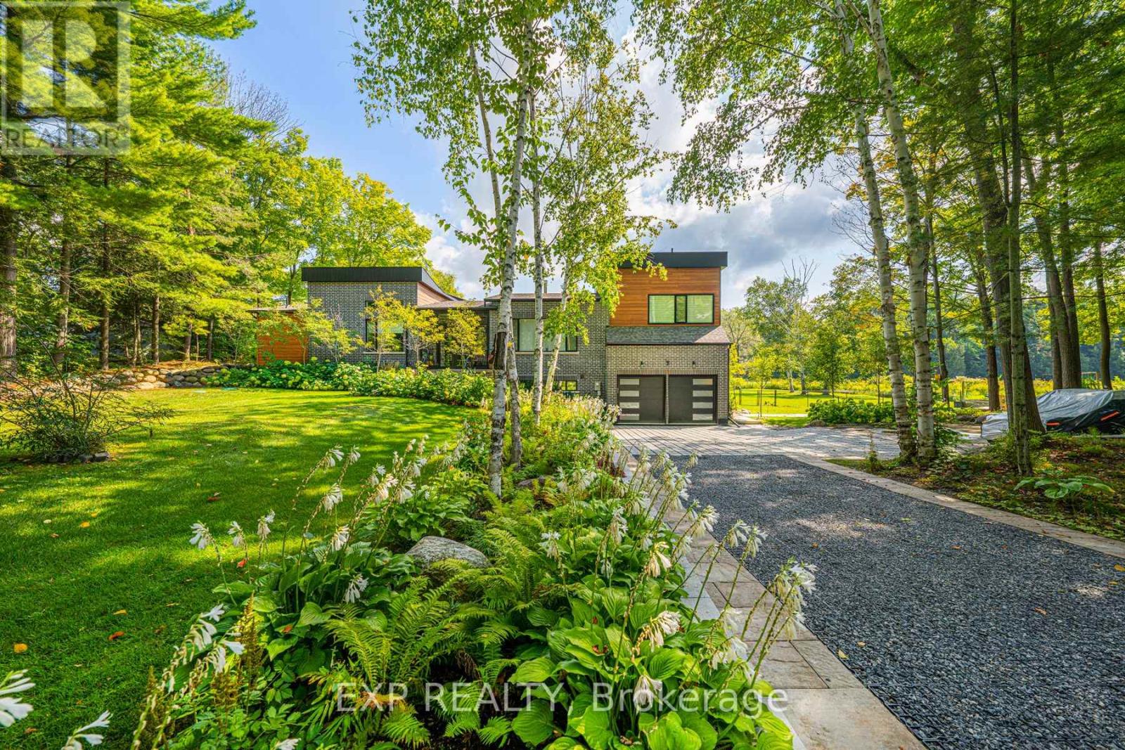5 Birch Knoll Road, Georgina, Ontario  L0E 1R0 - Photo 1 - N12153081