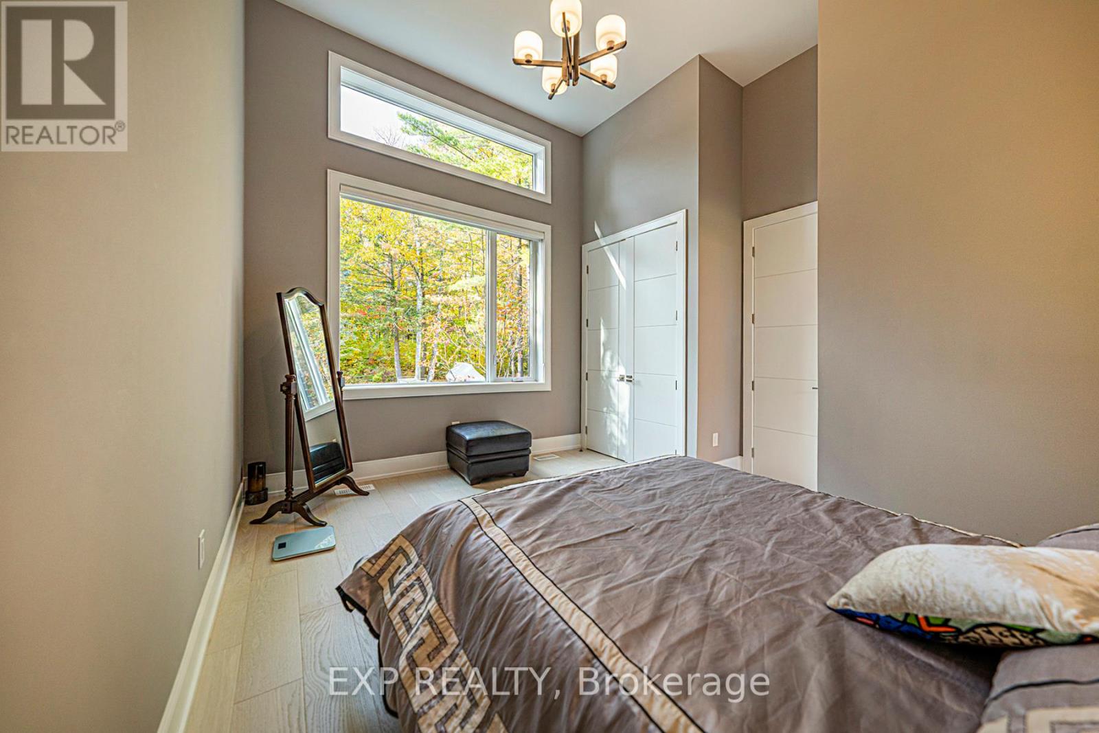 5 Birch Knoll Road, Georgina, Ontario  L0E 1R0 - Photo 26 - N12153081