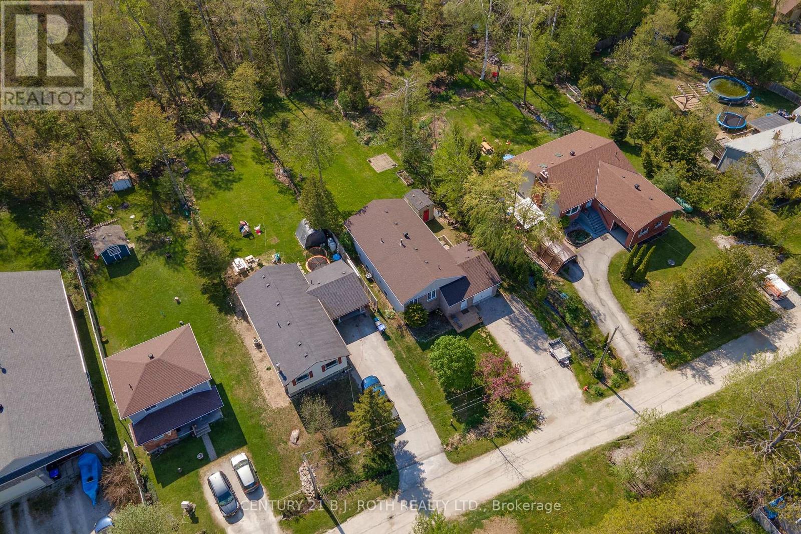 2636 Wilson Place, Innisfil, Ontario  L9S 3V2 - Photo 13 - N12153127