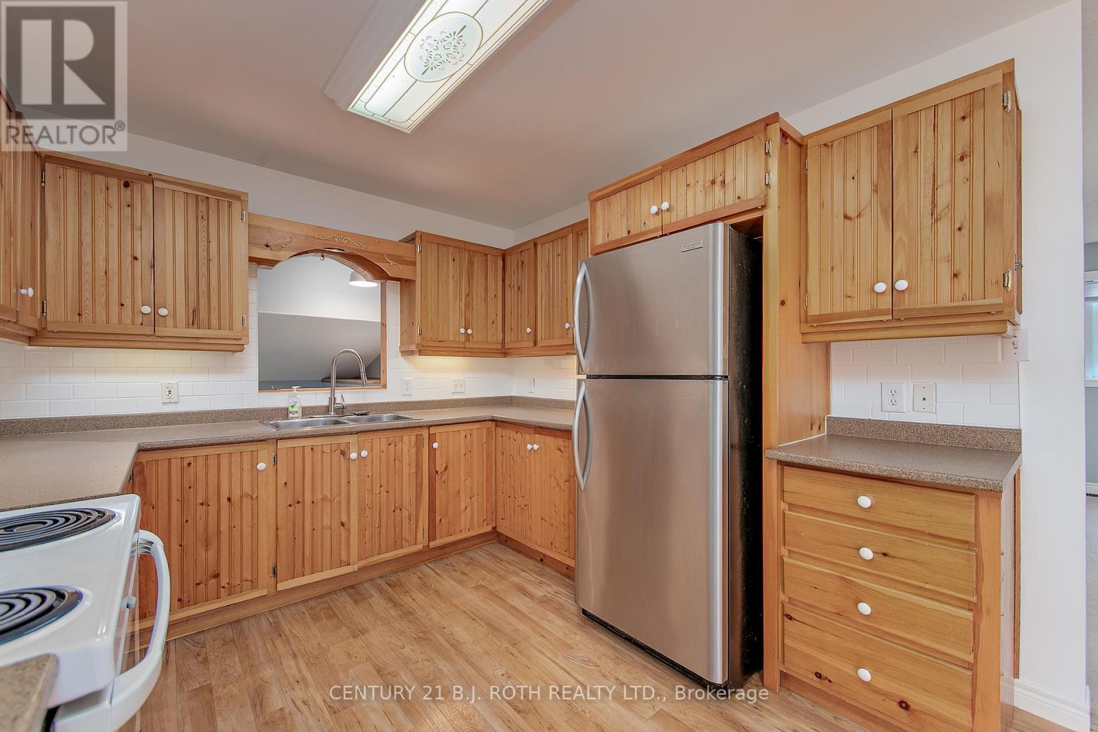 2636 Wilson Place, Innisfil, Ontario  L9S 3V2 - Photo 25 - N12153127