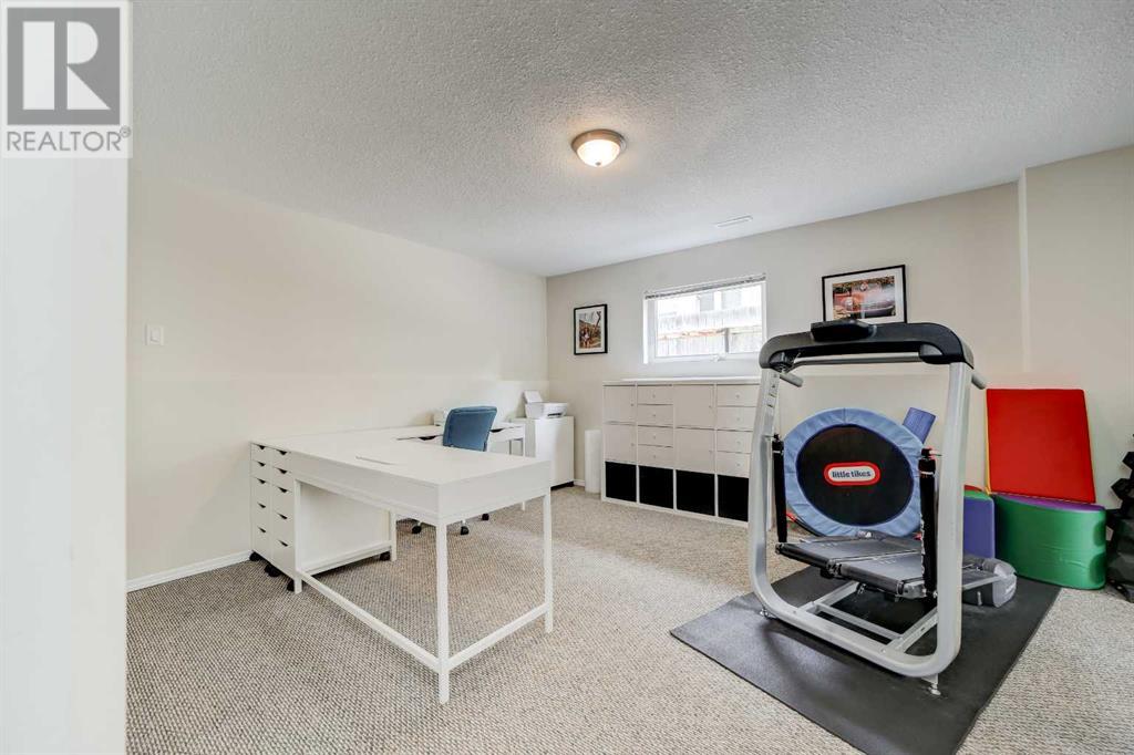 210 Fairway Drive, Coaldale, Alberta  T1M 1H2 - Photo 22 - A2221821