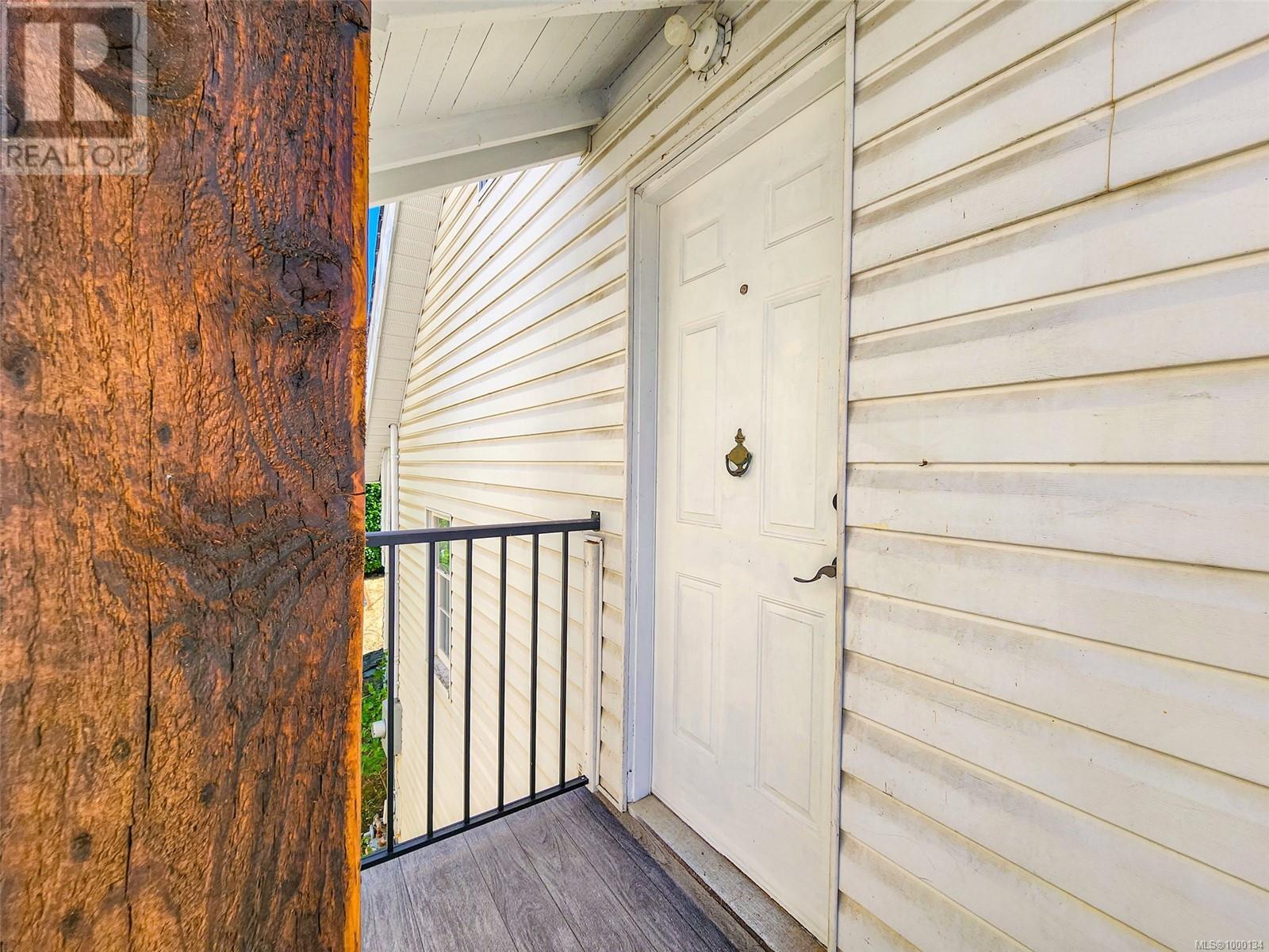 Property at 3071 Kingsway Ave image 1