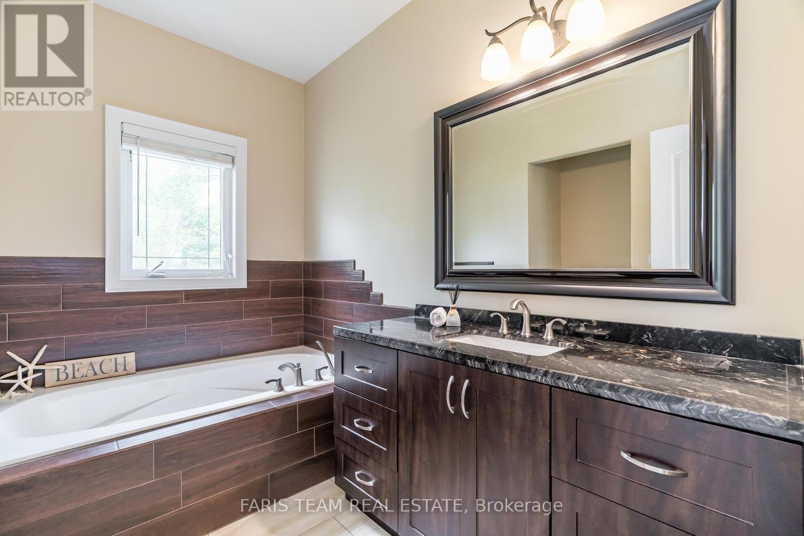 9 Priscilla Street, Tiny, Ontario  L0L 2T0 - Photo 13 - S12153098