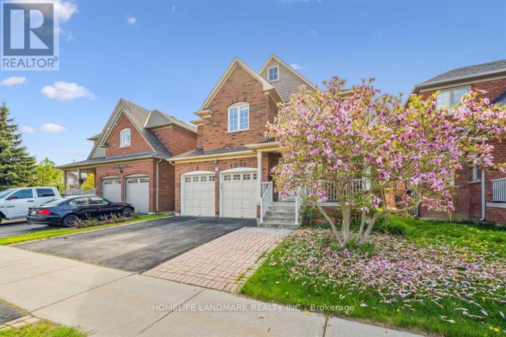 3294 Artesian Drive, Mississauga, Ontario  L5M 7J8 - Photo 2 - W12153075