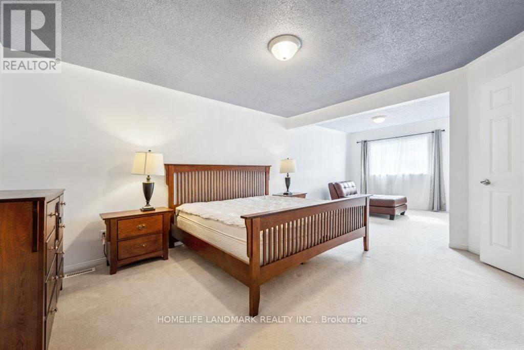 3294 Artesian Drive, Mississauga, Ontario  L5M 7J8 - Photo 23 - W12153075