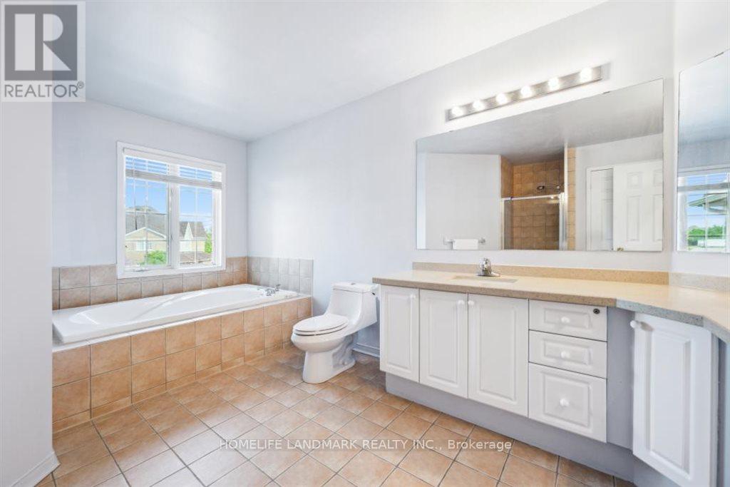 3294 Artesian Drive, Mississauga, Ontario  L5M 7J8 - Photo 27 - W12153075