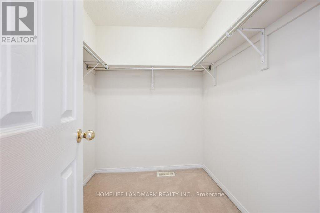 3294 Artesian Drive, Mississauga, Ontario  L5M 7J8 - Photo 28 - W12153075
