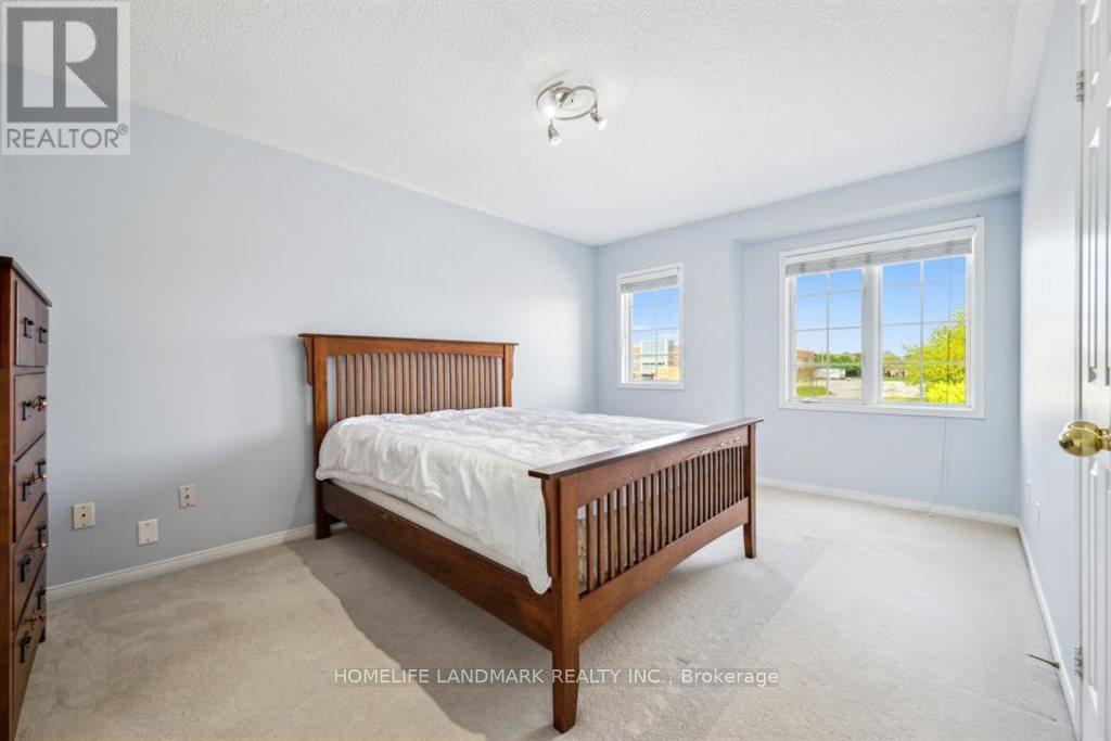 3294 Artesian Drive, Mississauga, Ontario  L5M 7J8 - Photo 31 - W12153075