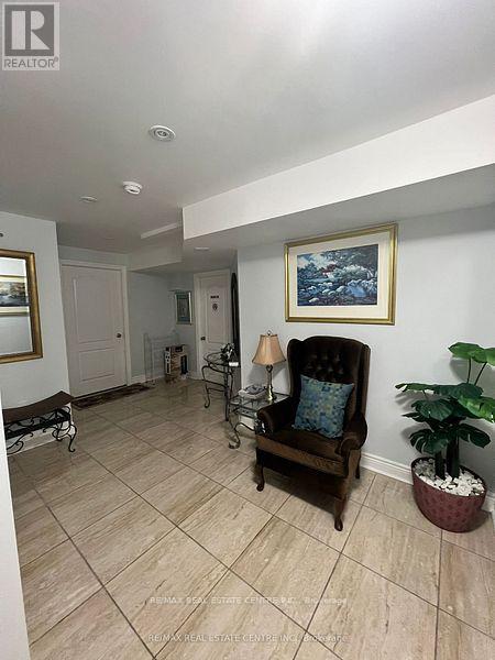 LOWER - 40 VICTORIAVILLE ROAD, Brampton, Ontario