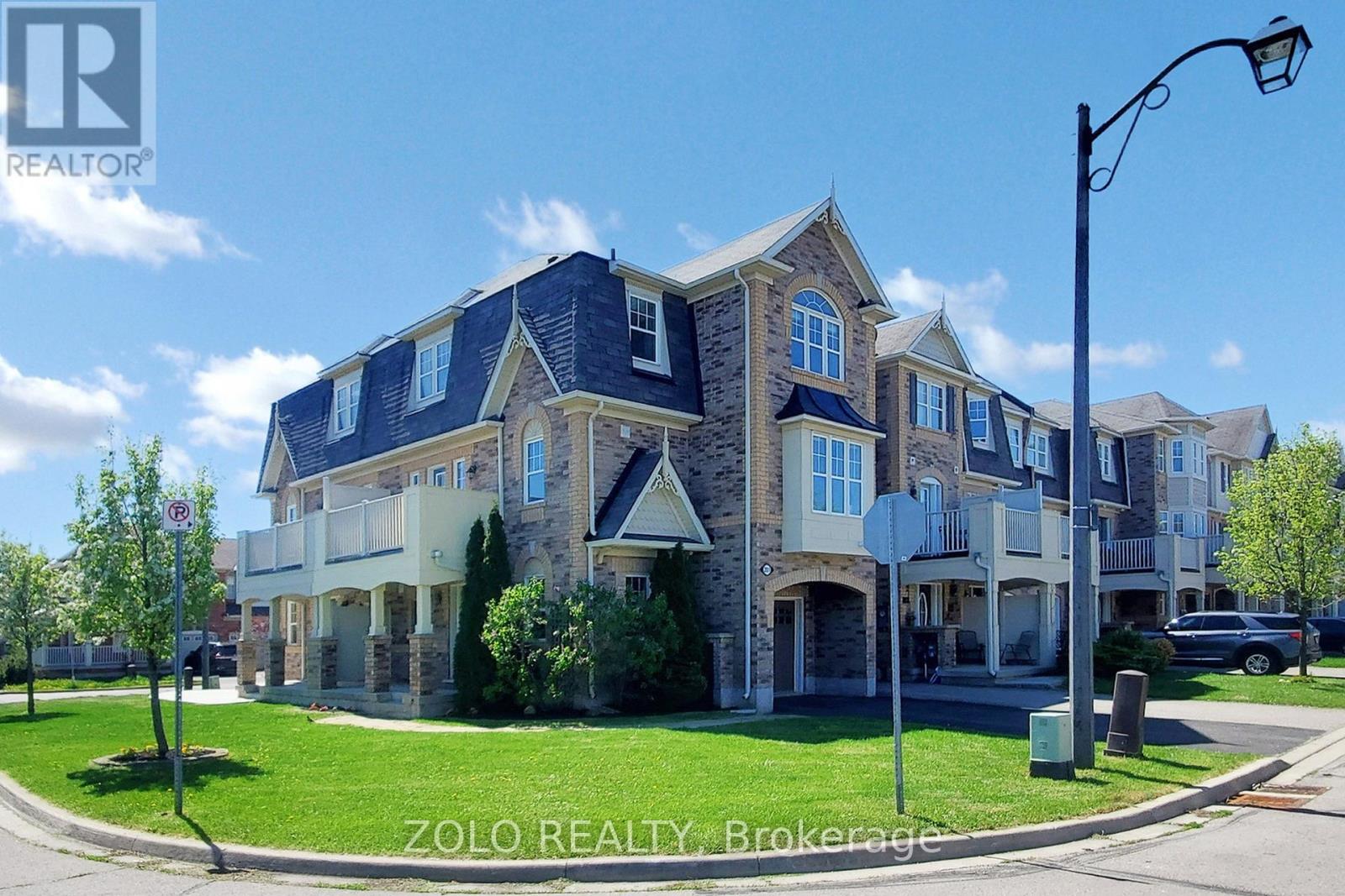Property at 201 WOODLEY CRESCENT image 1