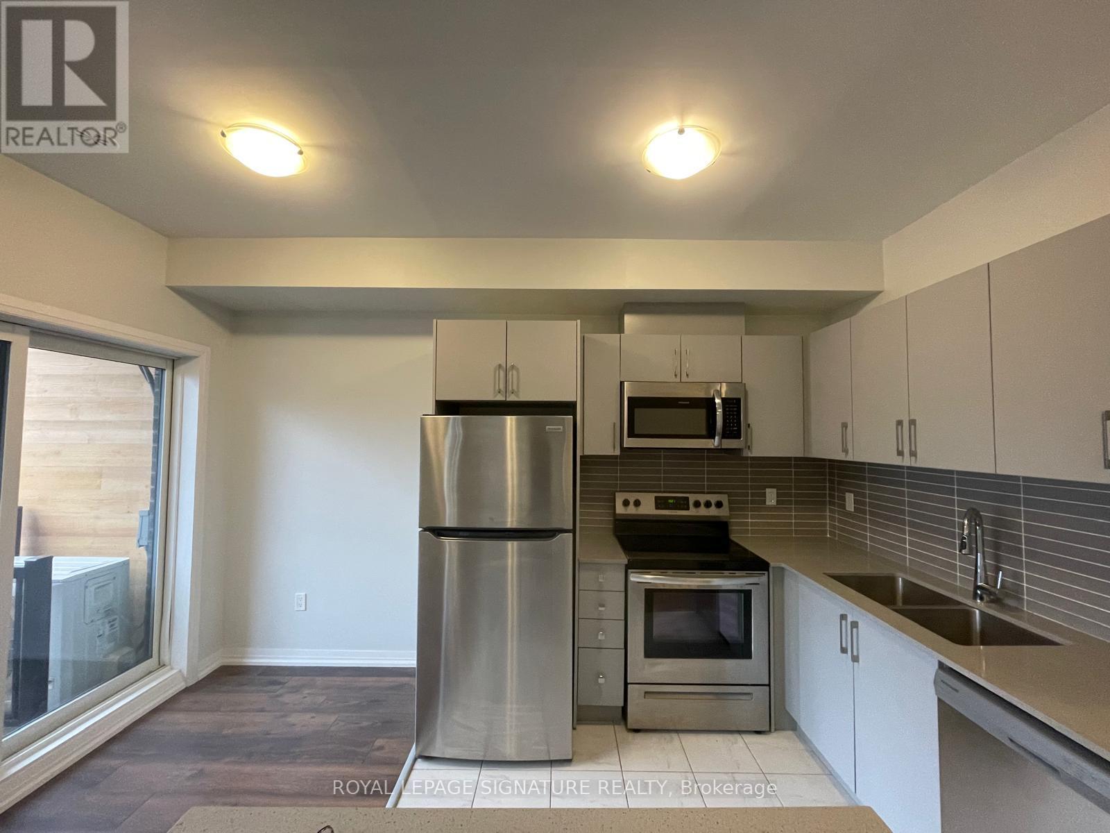 214 - 1165 Journeyman Lane, Mississauga, Ontario  L5J 0B6 - Photo 4 - W12153144