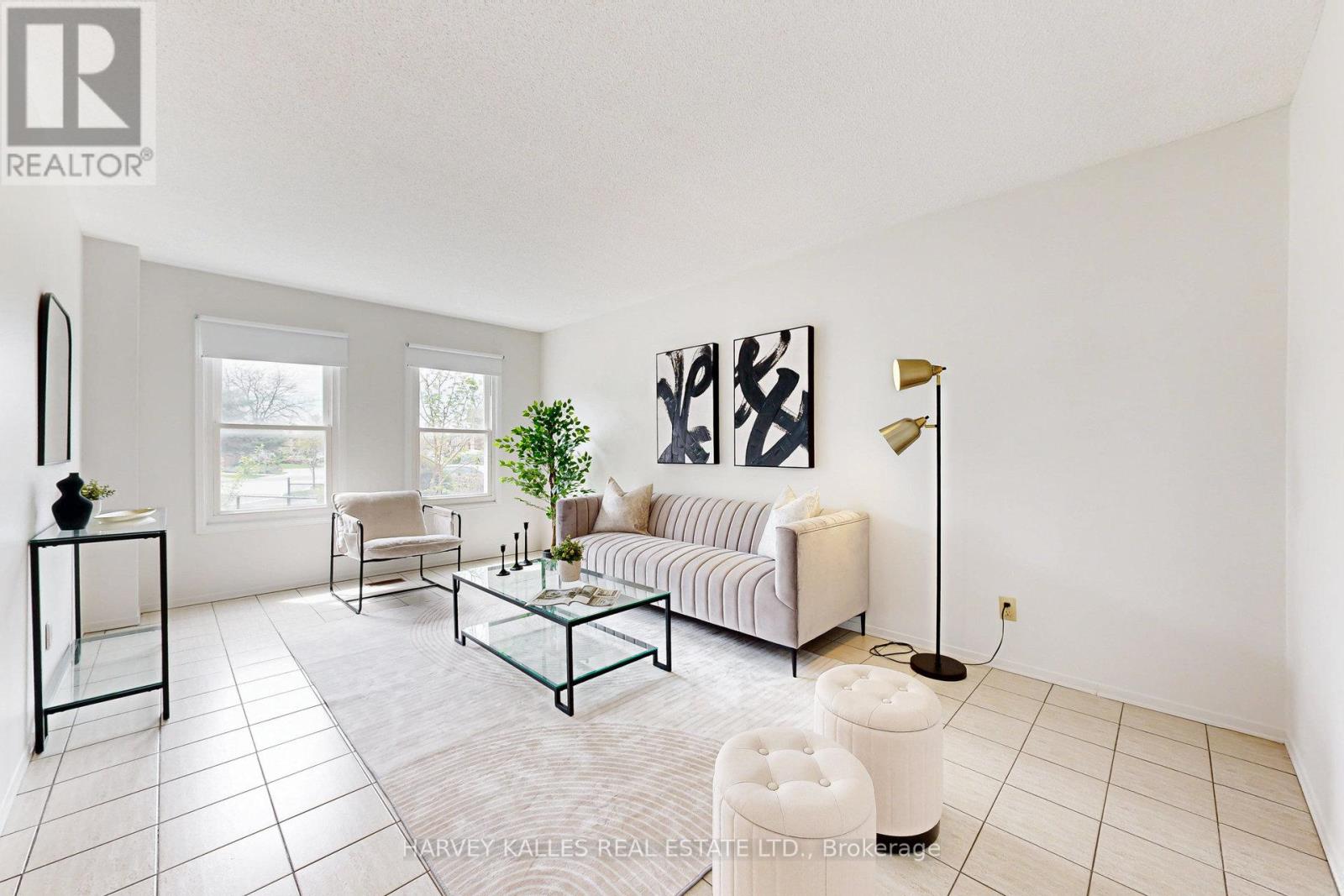 146 Anthony Lane, Vaughan, Ontario  L4K 3K7 - Photo 5 - N12152505