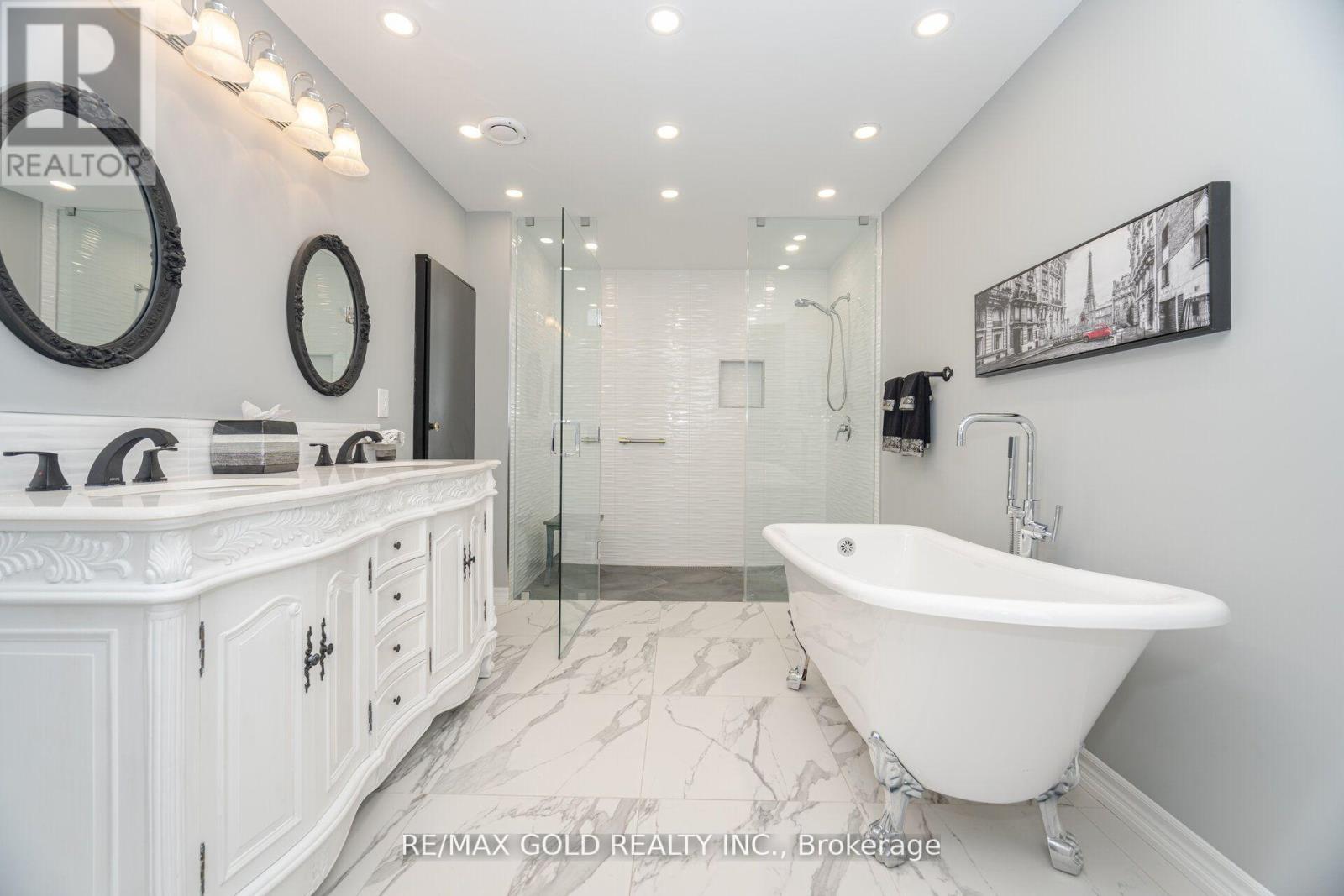 12 Vista View Court, Caledon, Ontario  L7C 1E1 - Photo 44 - W12152598