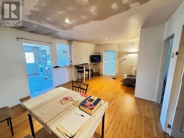 48 Queen St, Hawk Junction, Ontario  P0S 1G0 - Photo 15 - SM251126