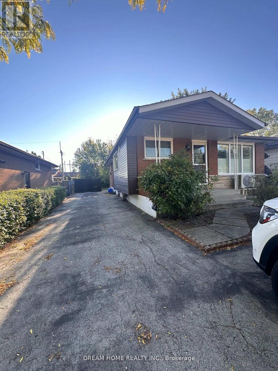Basement - 5 Empire Court, Hamilton, Ontario  L8K 4H4 - Photo 1 - X12153090