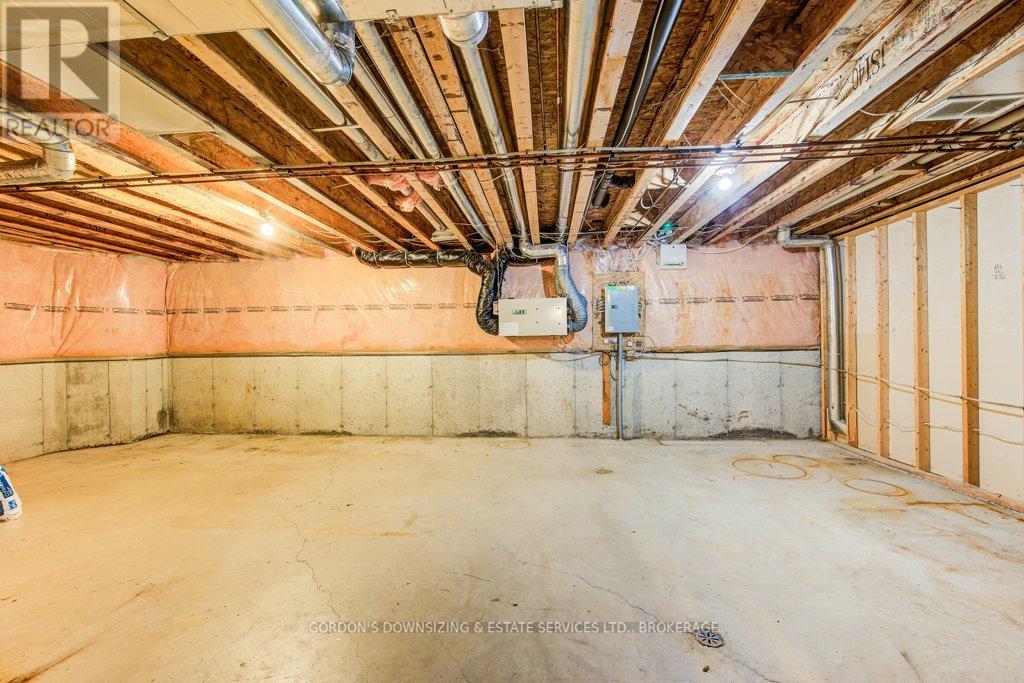 9 - 450 Westforest Trail, Kitchener, Ontario  N2N 3M2 - Photo 39 - X12153152