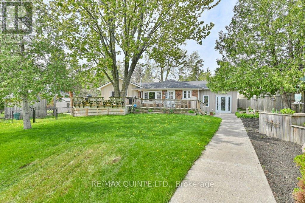 Property at 12 FOURTH AVENUE image 2