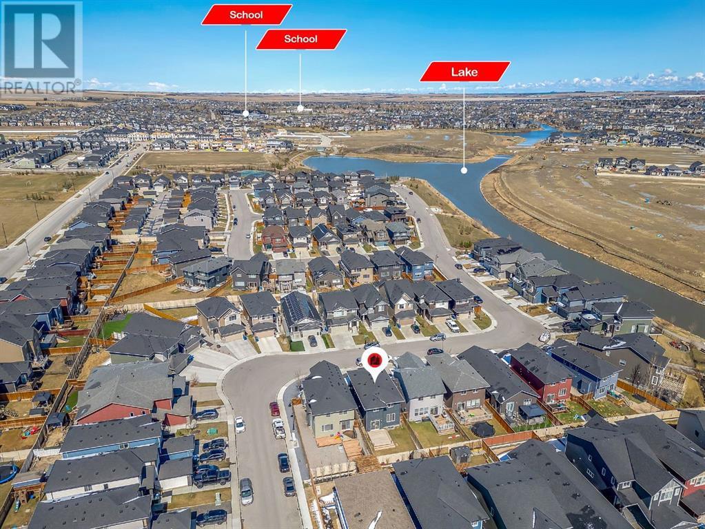 Property at 534 Bayview Way SW image 5