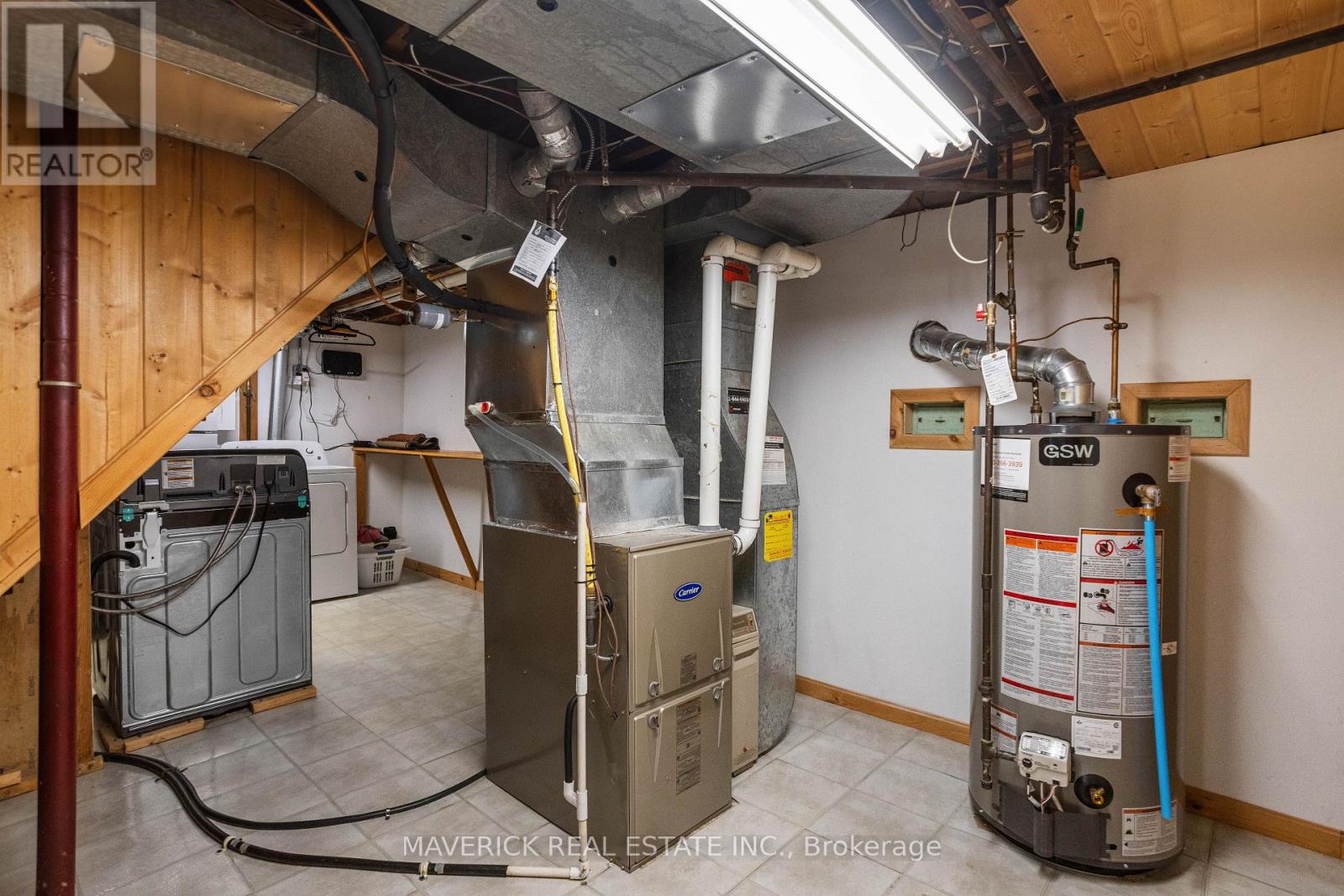 16 Crescent Avenue, Central Elgin (Lynhurst), Ontario  N5P 2K1 - Photo 31 - X12153216