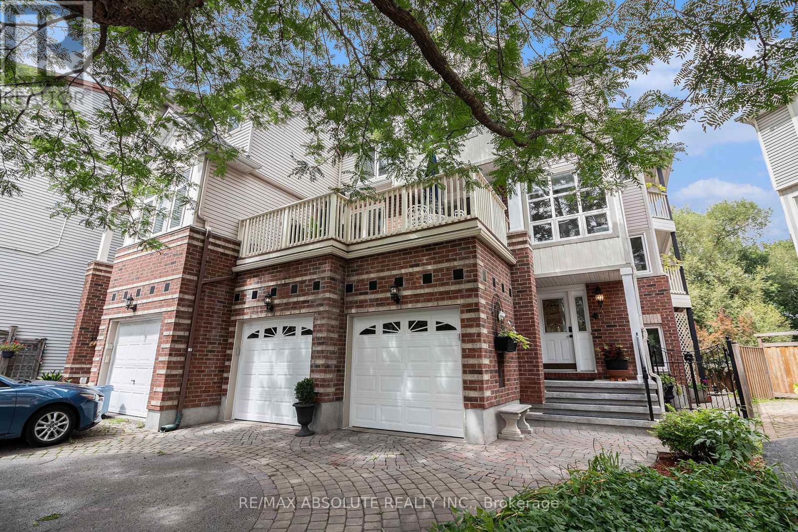 Property at 47 ROBINSON AVENUE image 2
