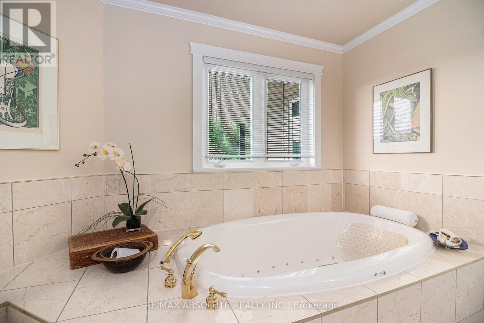 47 Robinson Avenue, Ottawa, Ontario  K1N 8N8 - Photo 20 - X12153229