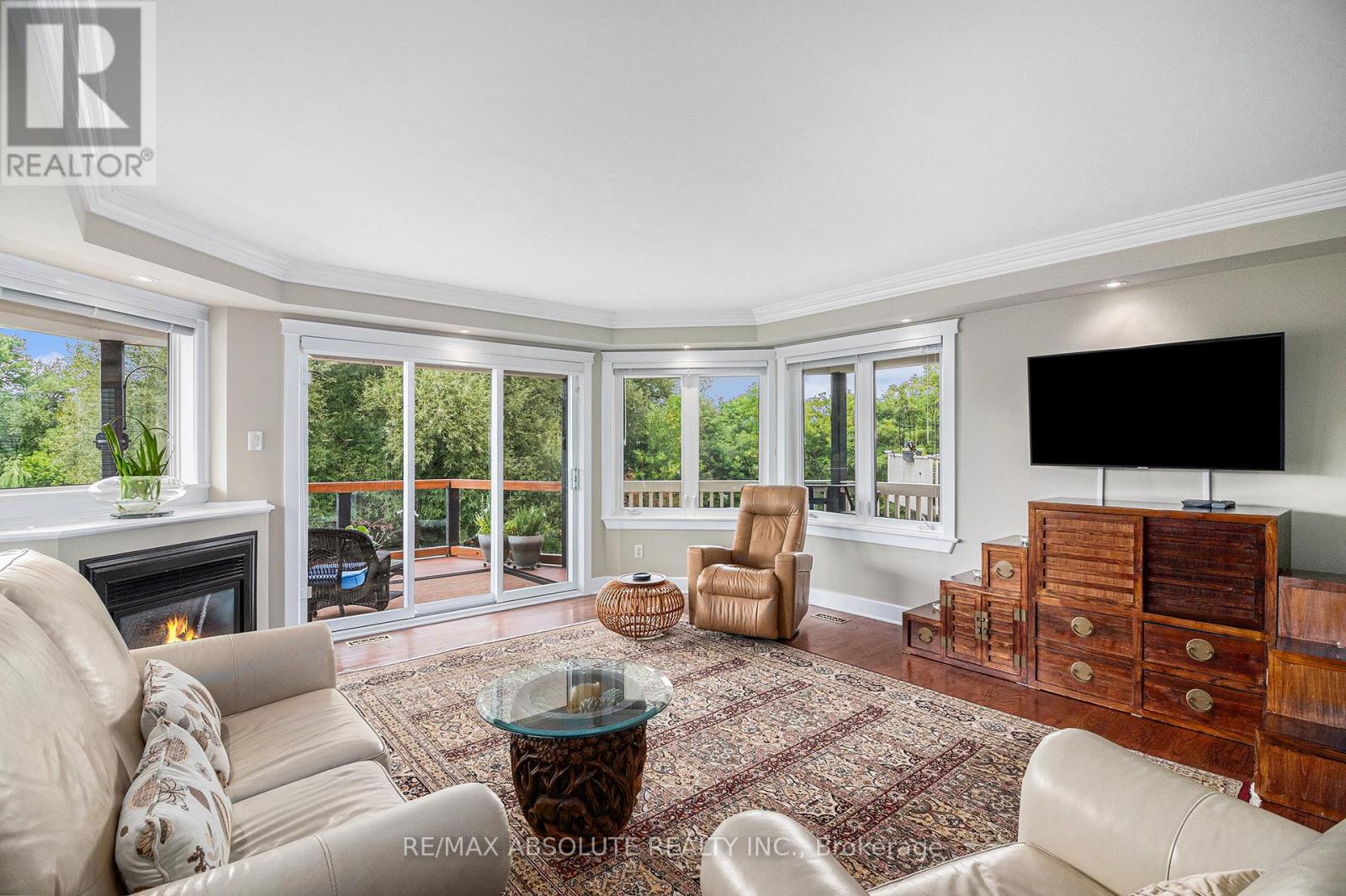Property at 47 ROBINSON AVENUE image 4