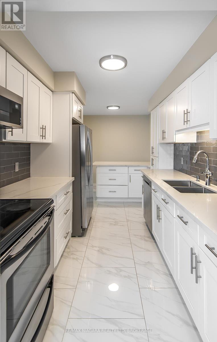 1 - 1616 Pelham Street, Pelham (Fonthill), Ontario  L0S 1E5 - Photo 17 - X12153156