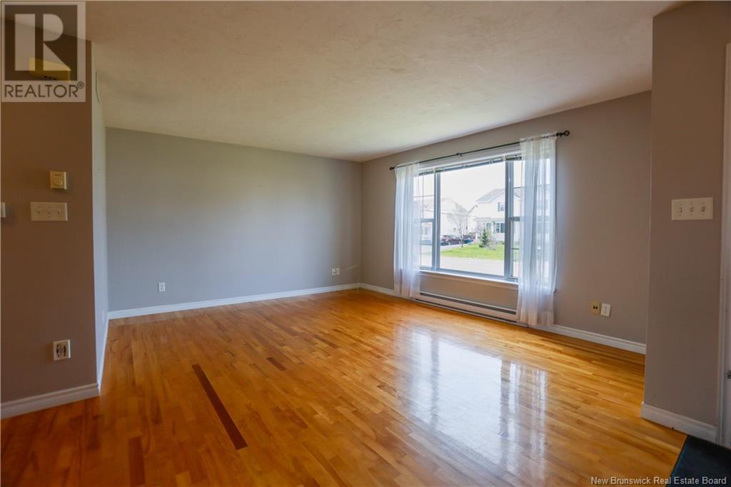 289 Glencairn Street, Moncton, New Brunswick  E1G 3W1 - Photo 3 - NB118575