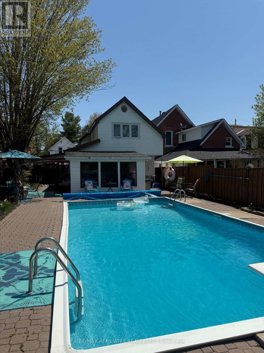 206 Harriet Street, Arnprior, Ontario  K7S 2T1 - Photo 17 - X12078452
