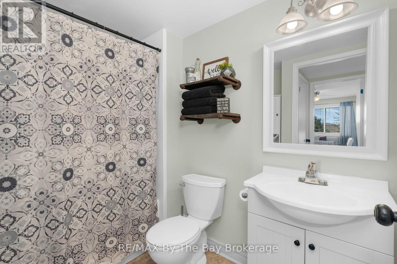 307 - 25 Meadow Lane, Barrie, Ontario  L4N 7K2 - Photo 14 - S12153163