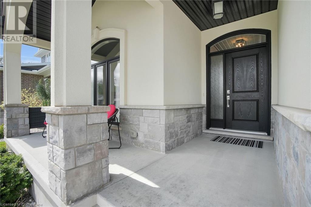 18 Kemp Crescent, Strathroy, Ontario  N7G 0G5 - Photo 13 - 40726494