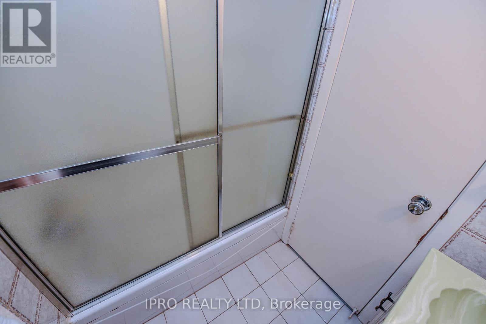 13 Morpeth Road, Brampton, Ontario  L6W 2Z3 - Photo 36 - W12149464