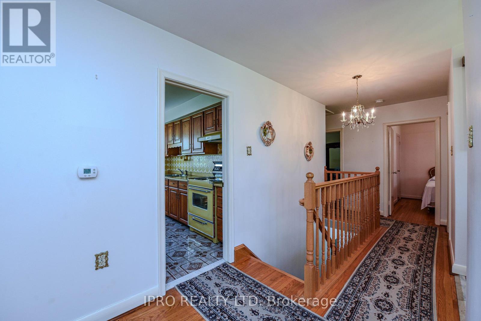13 Morpeth Road, Brampton, Ontario  L6W 2Z3 - Photo 11 - W12149464