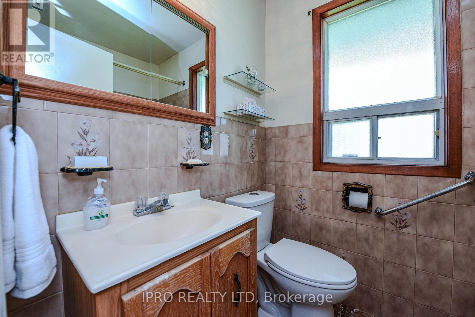 13 Morpeth Road, Brampton, Ontario  L6W 2Z3 - Photo 20 - W12149464