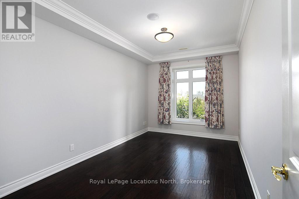 203 - 25 Beaver Street S, Blue Mountains, Ontario  N0H 2P0 - Photo 20 - X12153171
