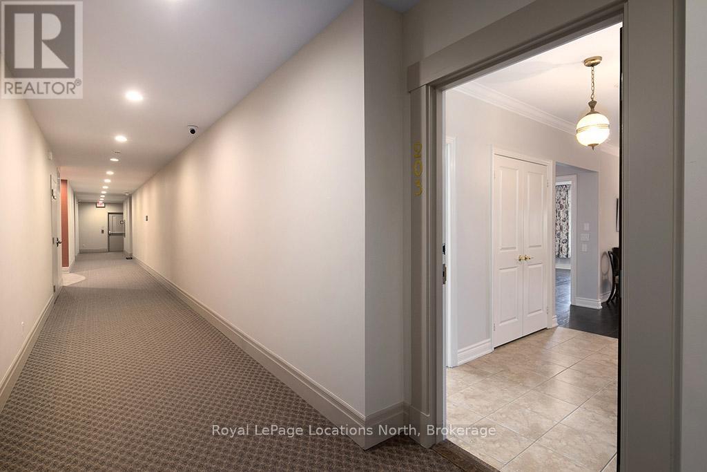 203 - 25 Beaver Street S, Blue Mountains, Ontario  N0H 2P0 - Photo 5 - X12153171