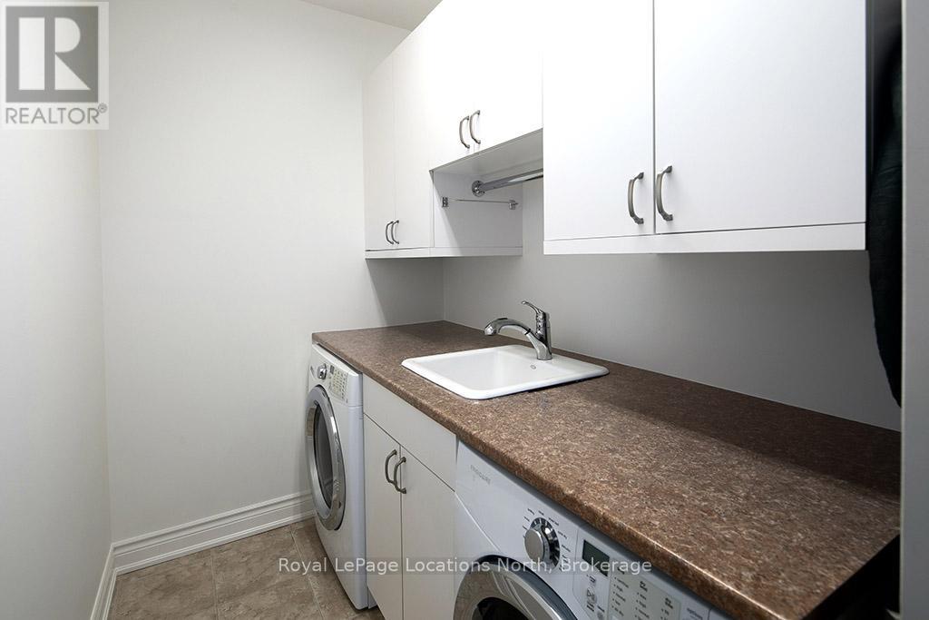 203 - 25 Beaver Street S, Blue Mountains, Ontario  N0H 2P0 - Photo 7 - X12153171