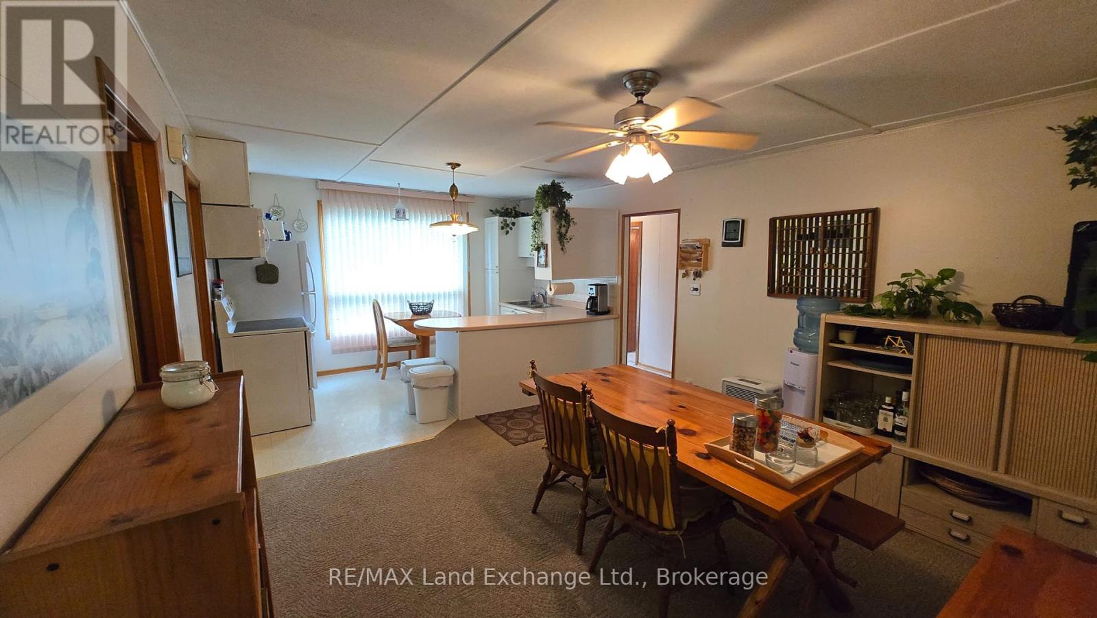 551 Attawandaron Road, Huron-Kinloss, Ontario  N2Z 2X3 - Photo 6 - X12153231