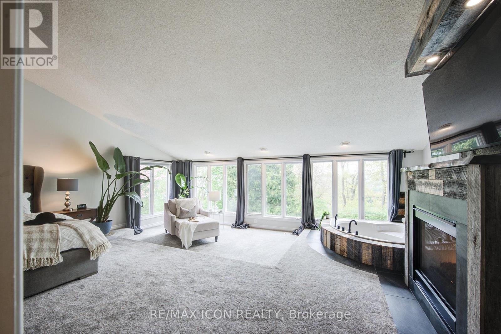 62 Maple Avenue, Hamilton, Ontario  L9H 4W4 - Photo 30 - X12149619